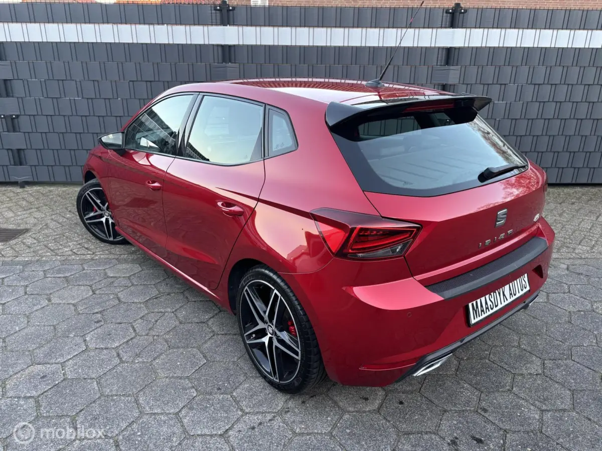 FR 1.5 TSI Virtual Camera Carplay Stoelverwarming