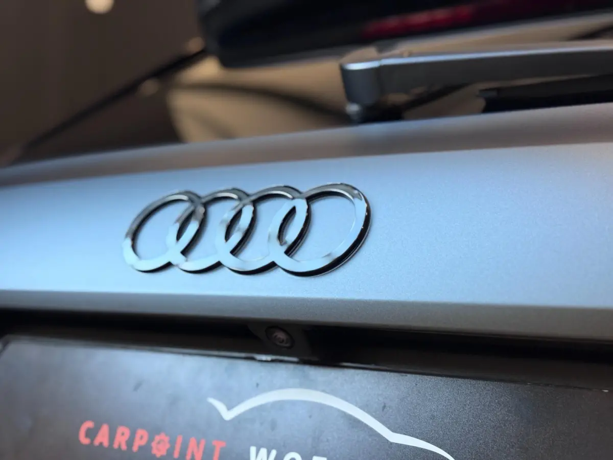 RS3 2.5 TFSI RS 3 quattro | SCHAALSTOELEN | ALCANTARA | PANO | SONOS