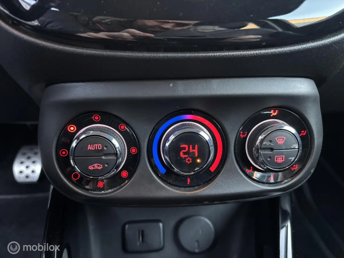 1.4 PDC Carplay Stoel/Stuurverwarming Airco