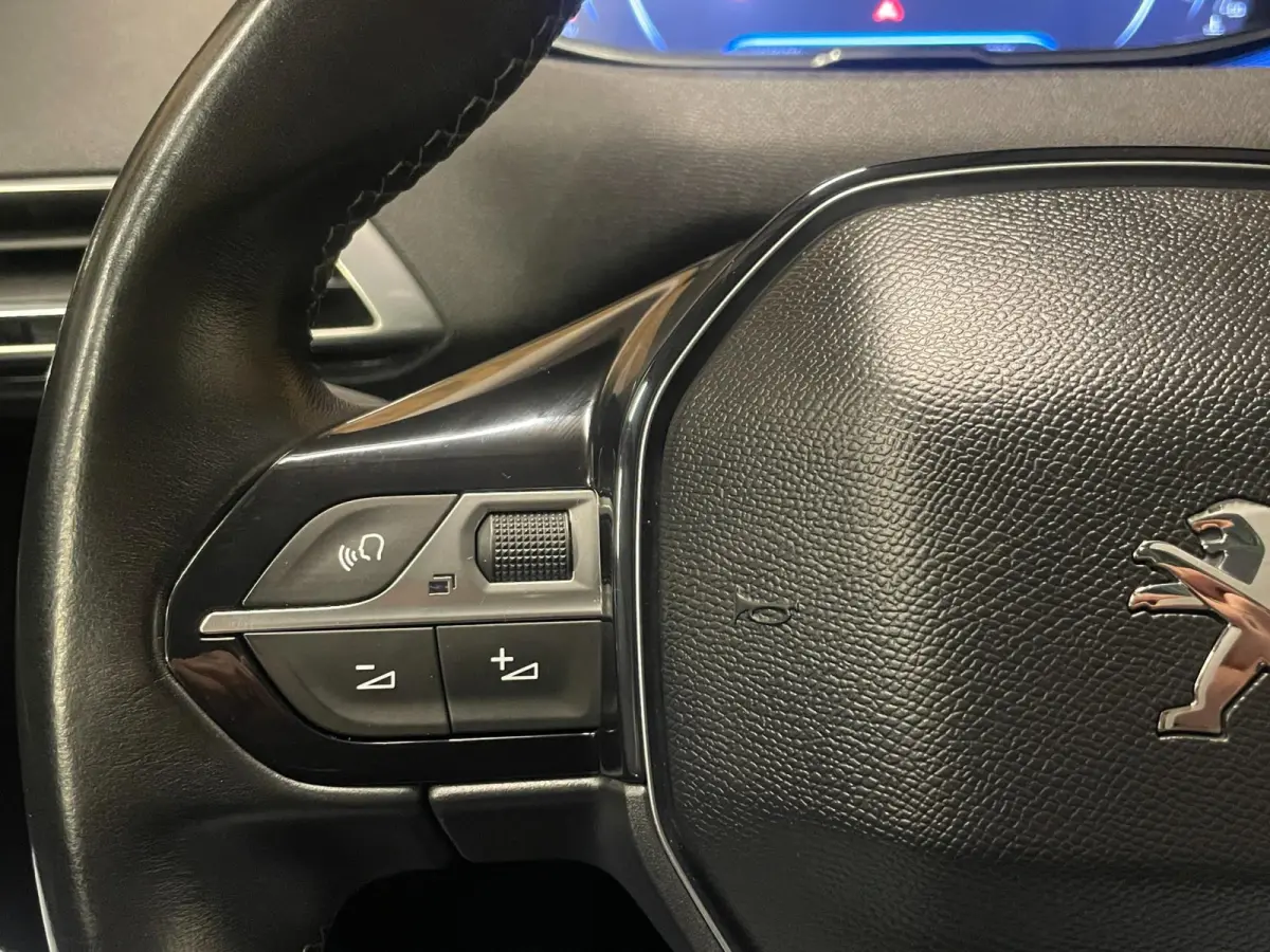 1.2 Première|130PK|LUXE UITV|VOLLEDER|PANORAMADAK|AFN.TREKHAAK|360 CAMERA|CARPLAY/ANDROID AUTO|NAVIGATIE|NAP|NL-AUTO|