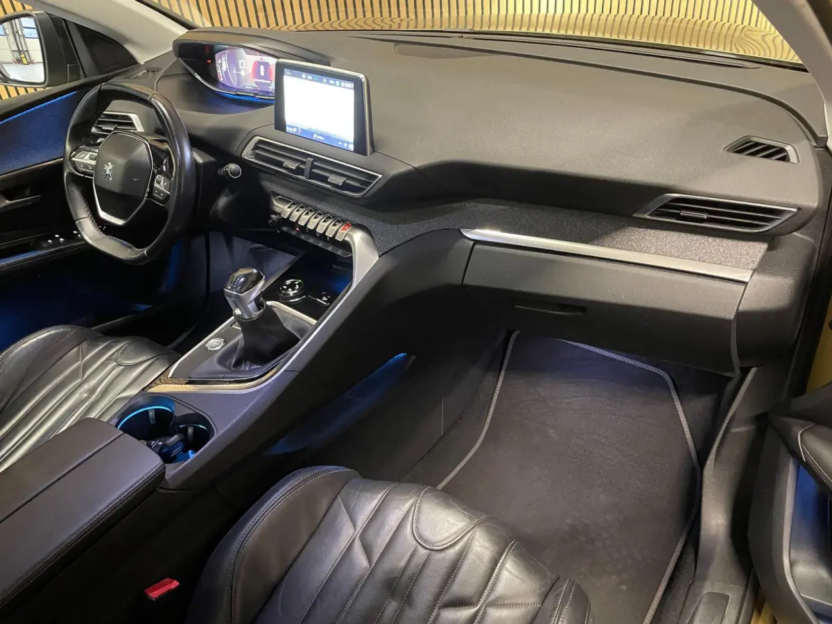 1.2 Première|130PK|LUXE UITV|VOLLEDER|PANORAMADAK|AFN.TREKHAAK|360 CAMERA|CARPLAY/ANDROID AUTO|NAVIGATIE|NAP|NL-AUTO|