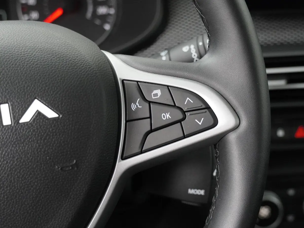 TCe 90 journey | Parkeercamera | Navigatie | Climate Control |