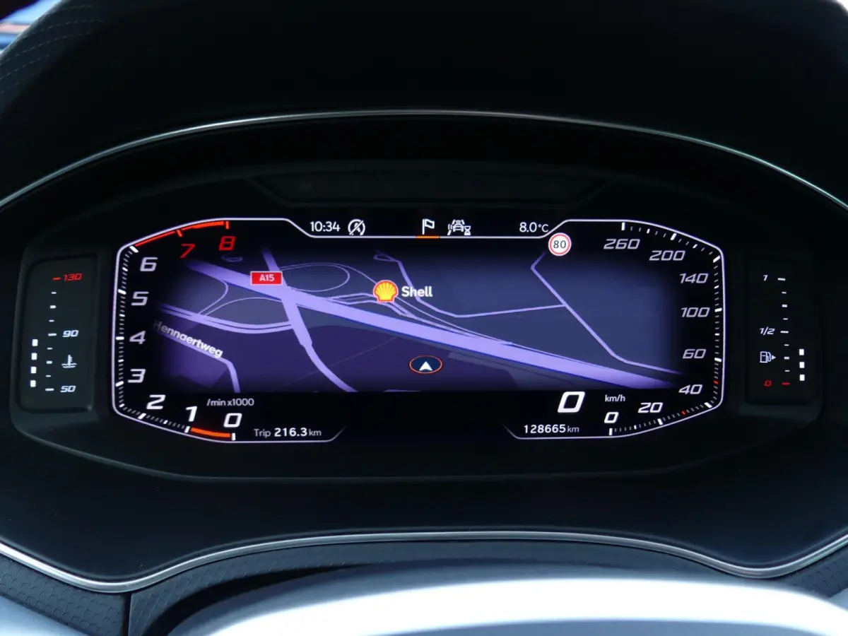 1.0 TSI FR Business Intense