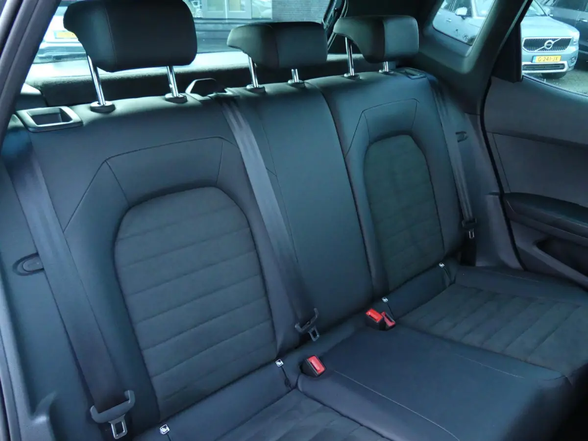 1.0 TSI FR Business Intense