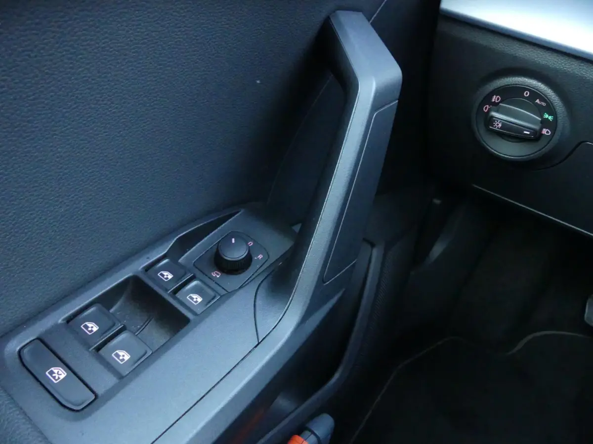 1.0 TSI FR Business Intense