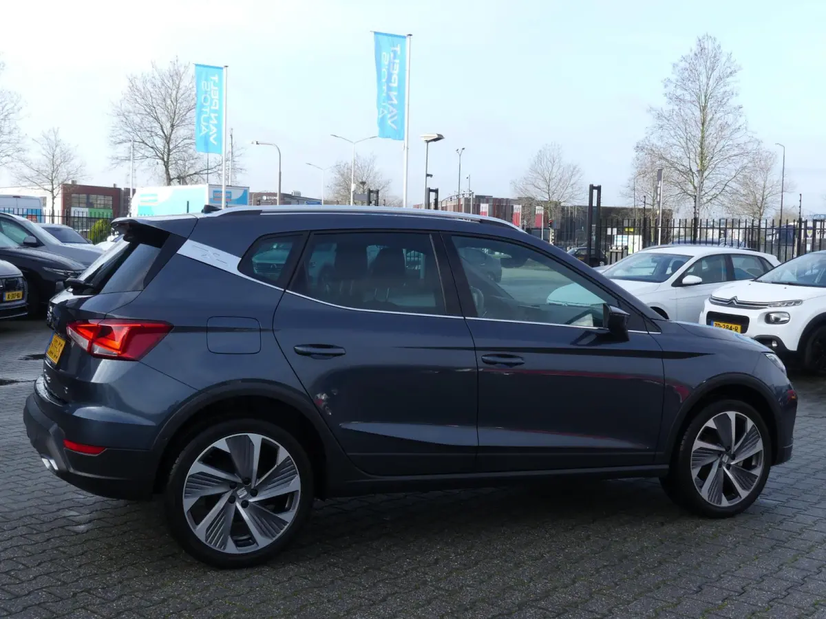 1.0 TSI FR Business Intense