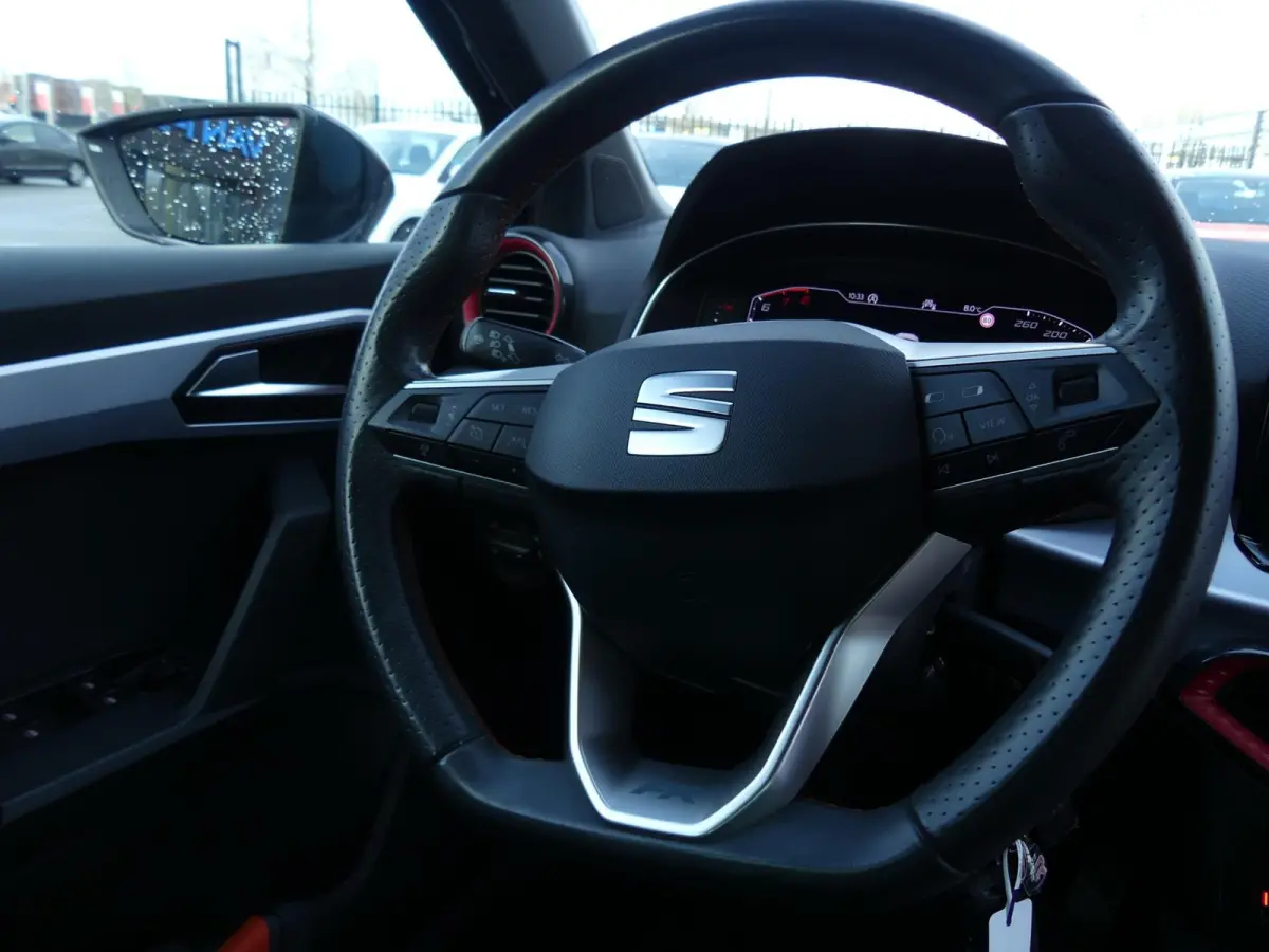 1.0 TSI FR Business Intense