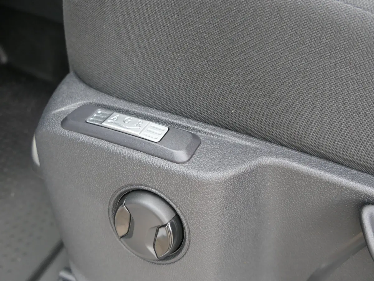 1.5 EcoBoost PHEV L2 Trend | Comfort Winter Pack | All-Seasonbanden | Trekhaak | CarPlay/Android Auto | AGR Stoel