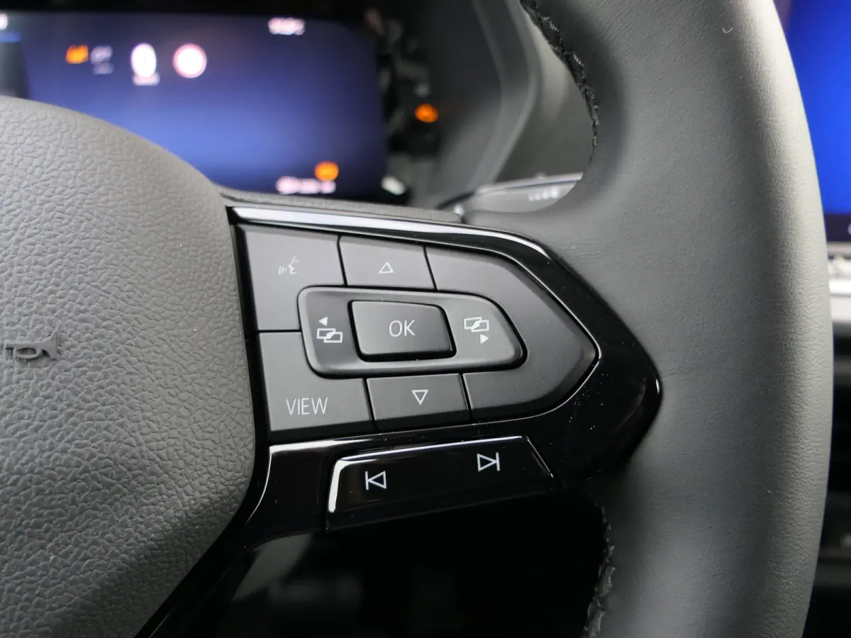 1.5 EcoBoost PHEV L2 Trend | Comfort Winter Pack | All-Seasonbanden | Trekhaak | CarPlay/Android Auto | AGR Stoel