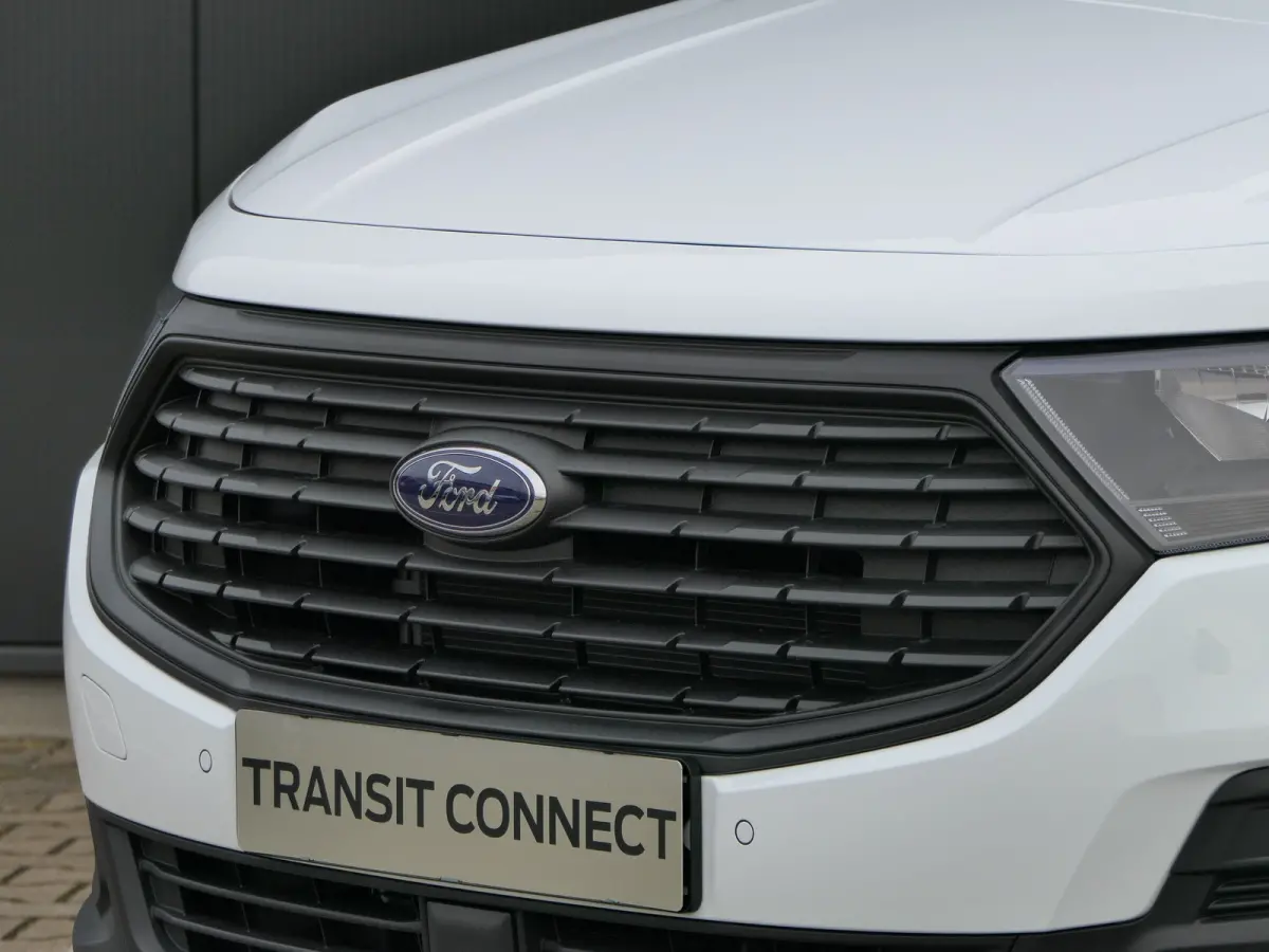 1.5 EcoBoost PHEV L2 Trend | Comfort Winter Pack | All-Seasonbanden | Trekhaak | CarPlay/Android Auto | AGR Stoel