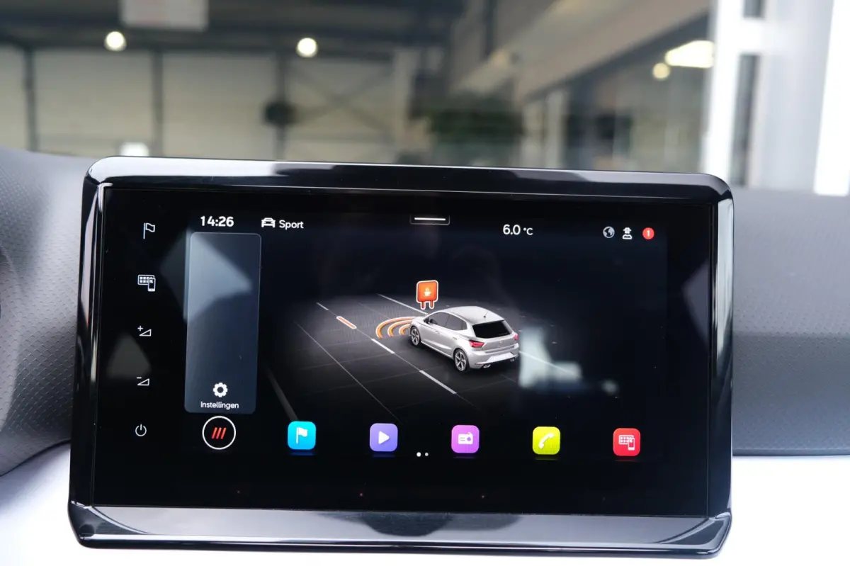 1.0 EcoTSI FR 110PK DSG Facelift Pano Led Cam Navi Cruise