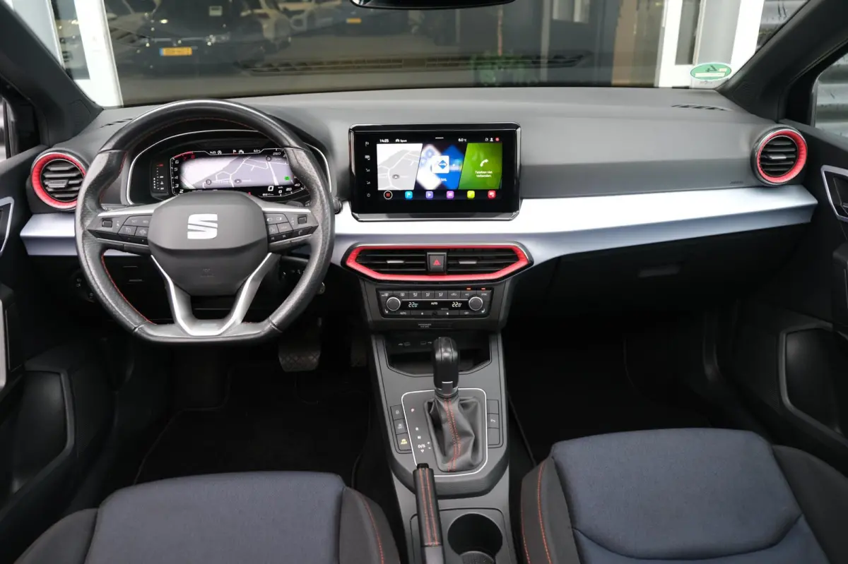 1.0 EcoTSI FR 110PK DSG Facelift Pano Led Cam Navi Cruise