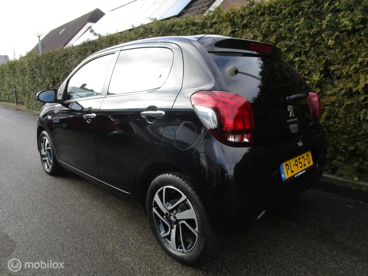 1.0 Allure AUTOMAAT - 25.000 KM !!!