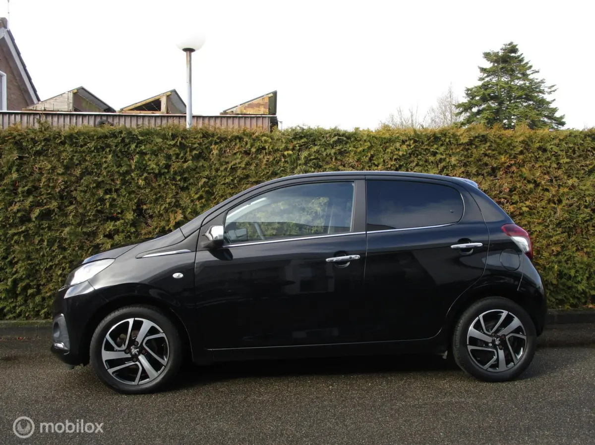 1.0 Allure AUTOMAAT - 25.000 KM !!!
