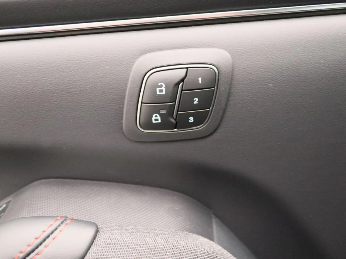Extended Premium RWD 88 kWh | Warmtepomp | 360 graden camera | B&O | Te bestellen |