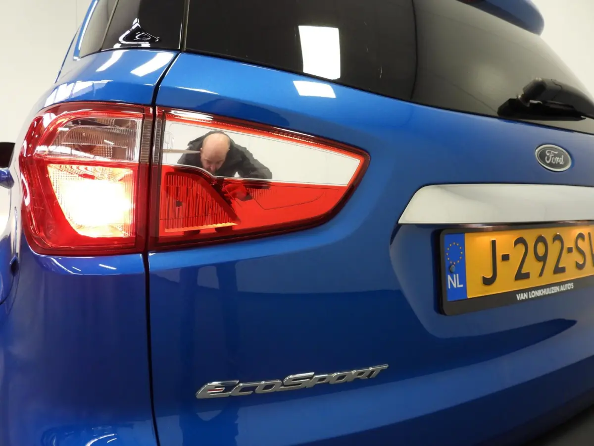 1.0 EcoBoost Titanium X NAVI/CLIMA/CRUISE/PDC/17"LMV!