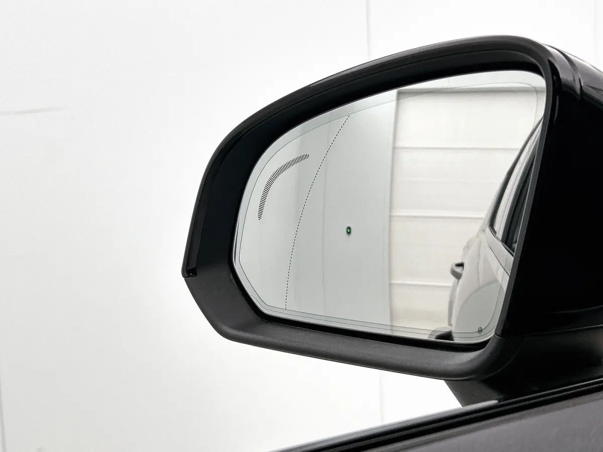 1.5 T5 R-Design | PANORAMADAK | CAMERA | HARMAN-KARDON | STOEL-STUURWIELVERWARMING | 20 INCH | ZWART DAK