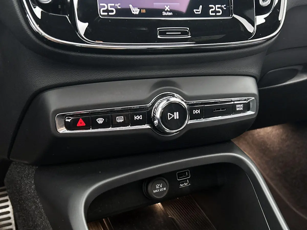 1.5 T5 R-Design | PANORAMADAK | CAMERA | HARMAN-KARDON | STOEL-STUURWIELVERWARMING | 20 INCH | ZWART DAK