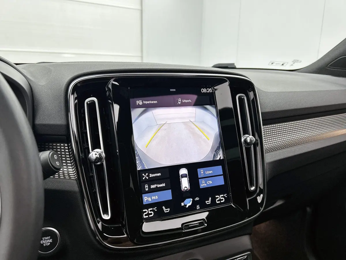 1.5 T5 R-Design | PANORAMADAK | CAMERA | HARMAN-KARDON | STOEL-STUURWIELVERWARMING | 20 INCH | ZWART DAK