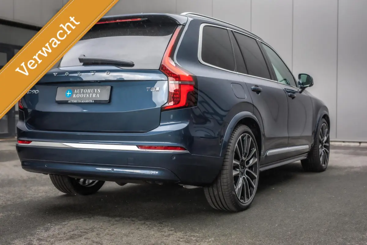 T8 Plug-in hybrid AWD Ultra Bright MY 2027 Full Option