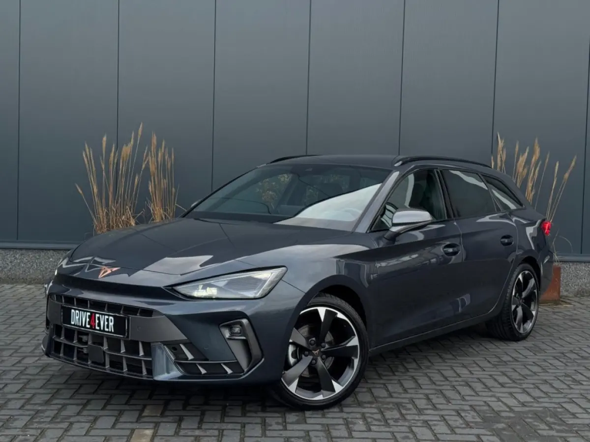 1.5 e-TSI 2025 GARANTIE NAVI CLIMATE APPLE CARPLAY LEDER