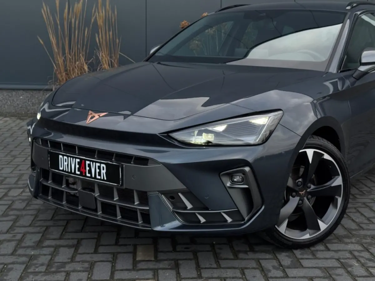 1.5 e-TSI 2025 GARANTIE NAVI CLIMATE APPLE CARPLAY LEDER