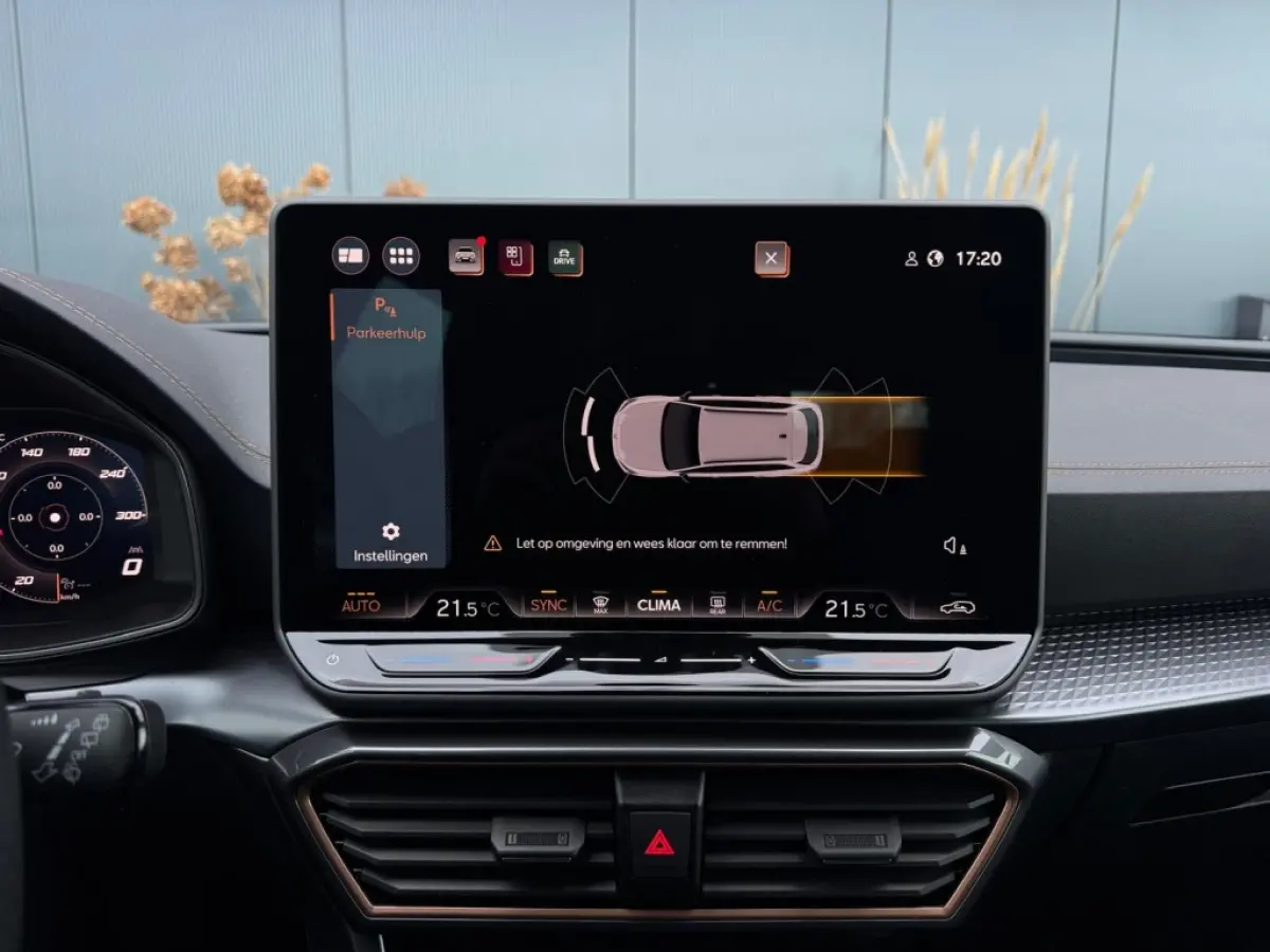1.5 e-TSI 2025 GARANTIE NAVI CLIMATE APPLE CARPLAY LEDER