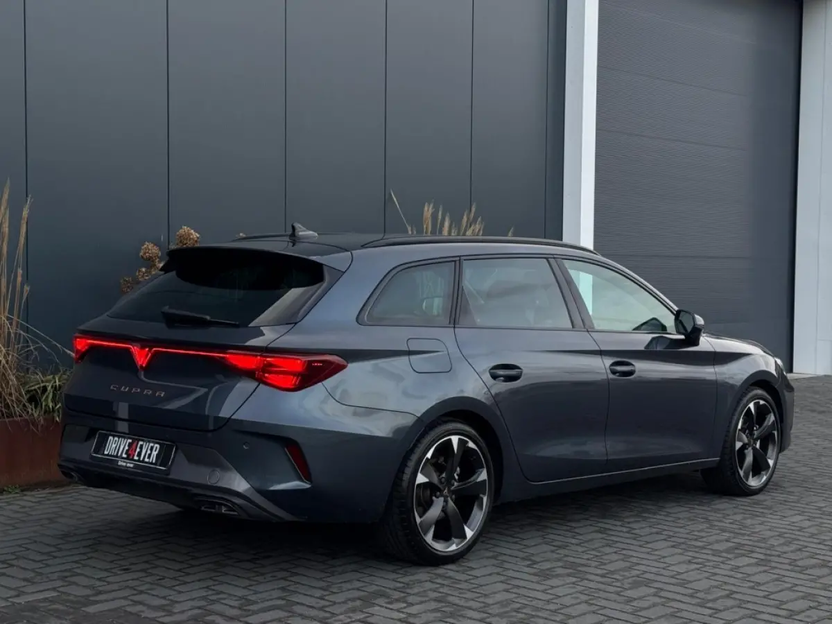 1.5 e-TSI 2025 GARANTIE NAVI CLIMATE APPLE CARPLAY LEDER