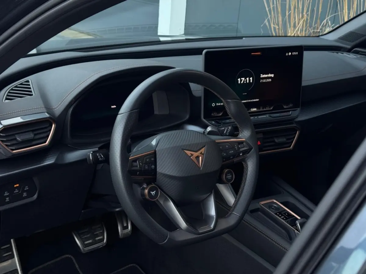 1.5 e-TSI 2025 GARANTIE NAVI CLIMATE APPLE CARPLAY LEDER