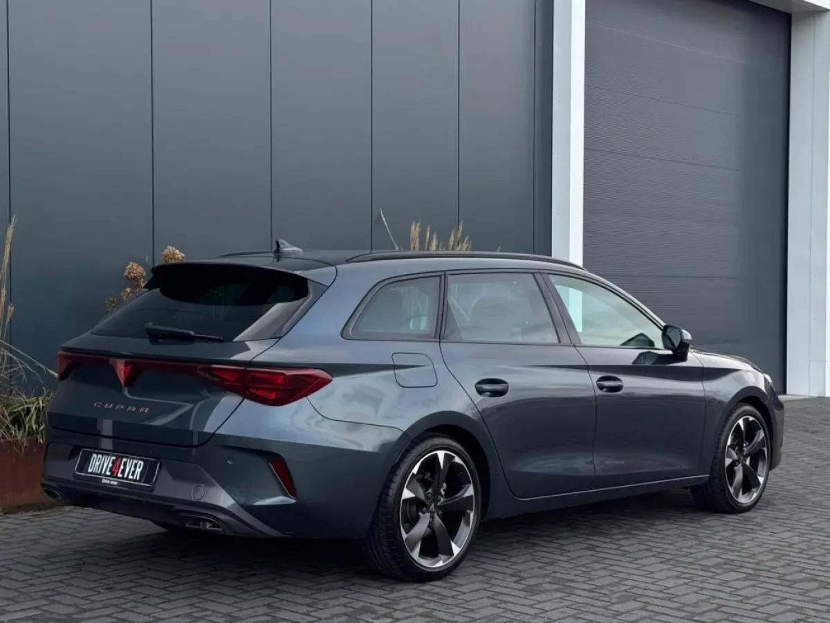 1.5 e-TSI 2025 GARANTIE NAVI CLIMATE APPLE CARPLAY LEDER