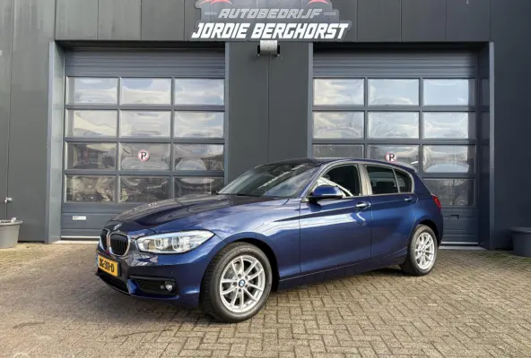 118i Corporate Lease Automaat