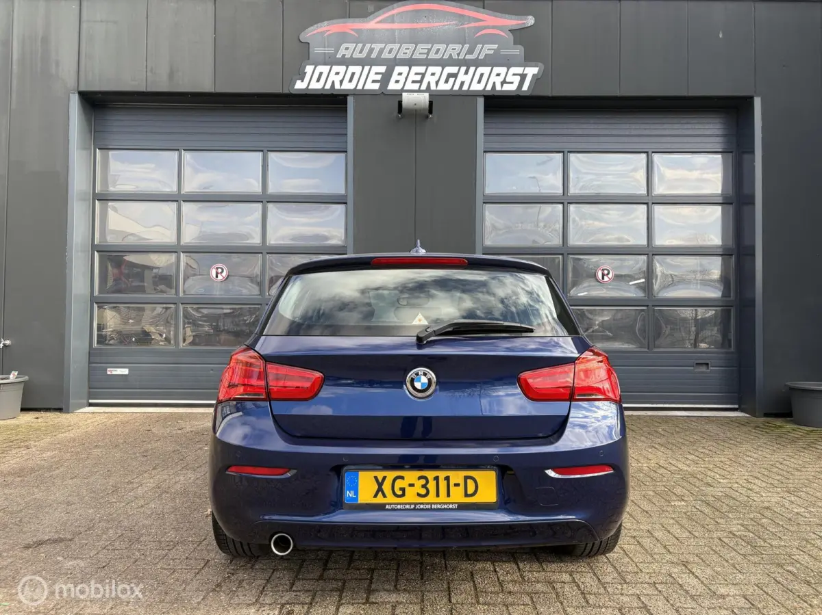 118i Corporate Lease Automaat
