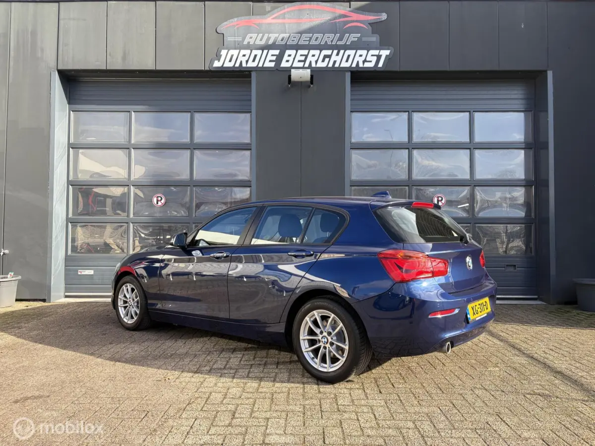 118i Corporate Lease Automaat