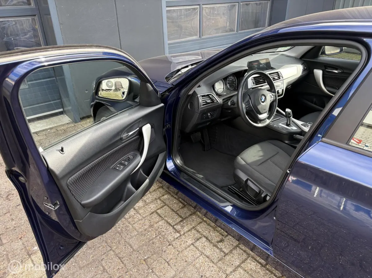 118i Corporate Lease Automaat