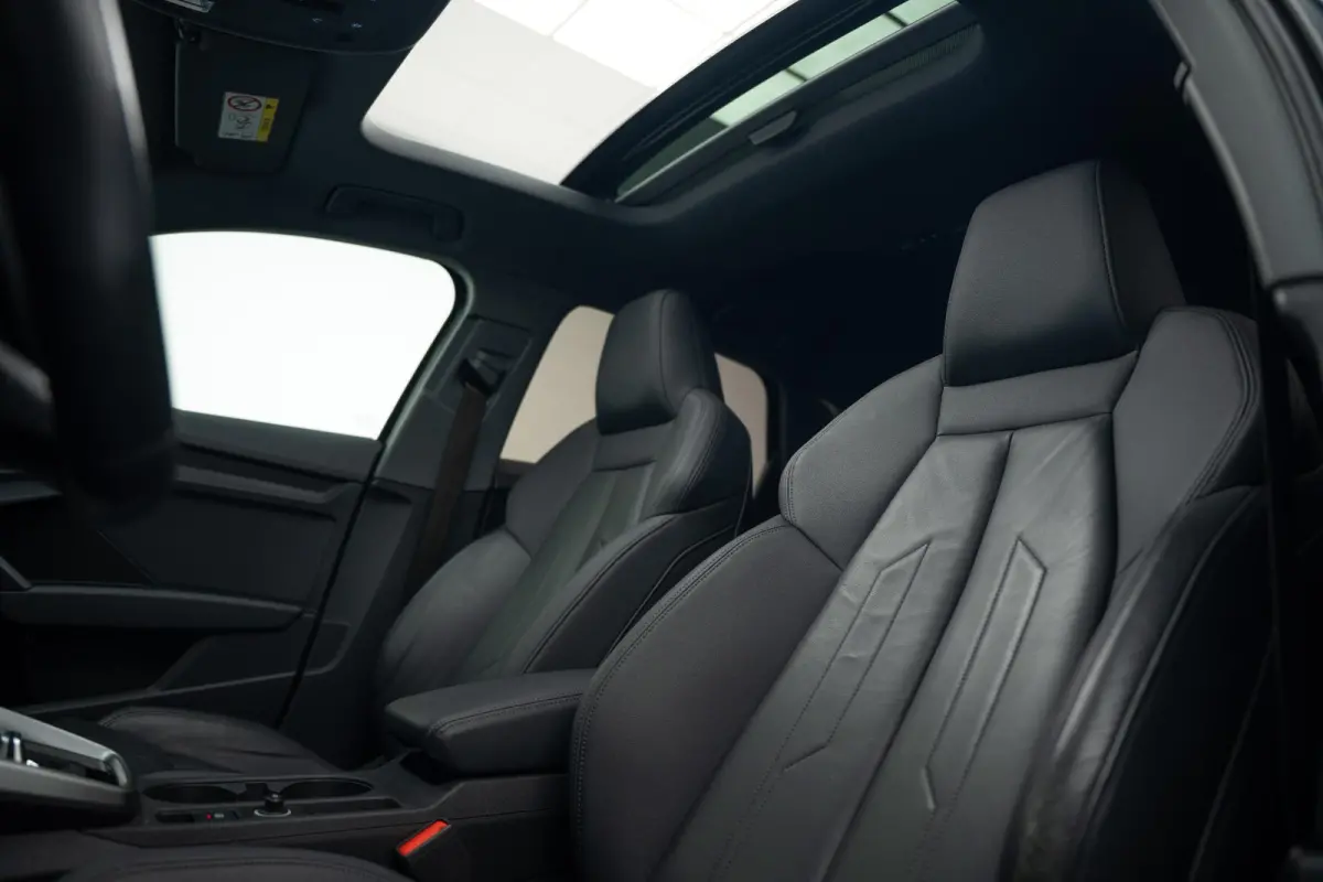 30 TFSI S edition |Pano|Leder|Lane Assist|Stoelverwarming|