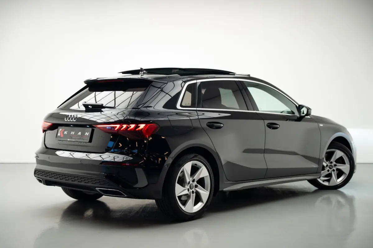 30 TFSI S edition |Pano|Leder|Lane Assist|Stoelverwarming|