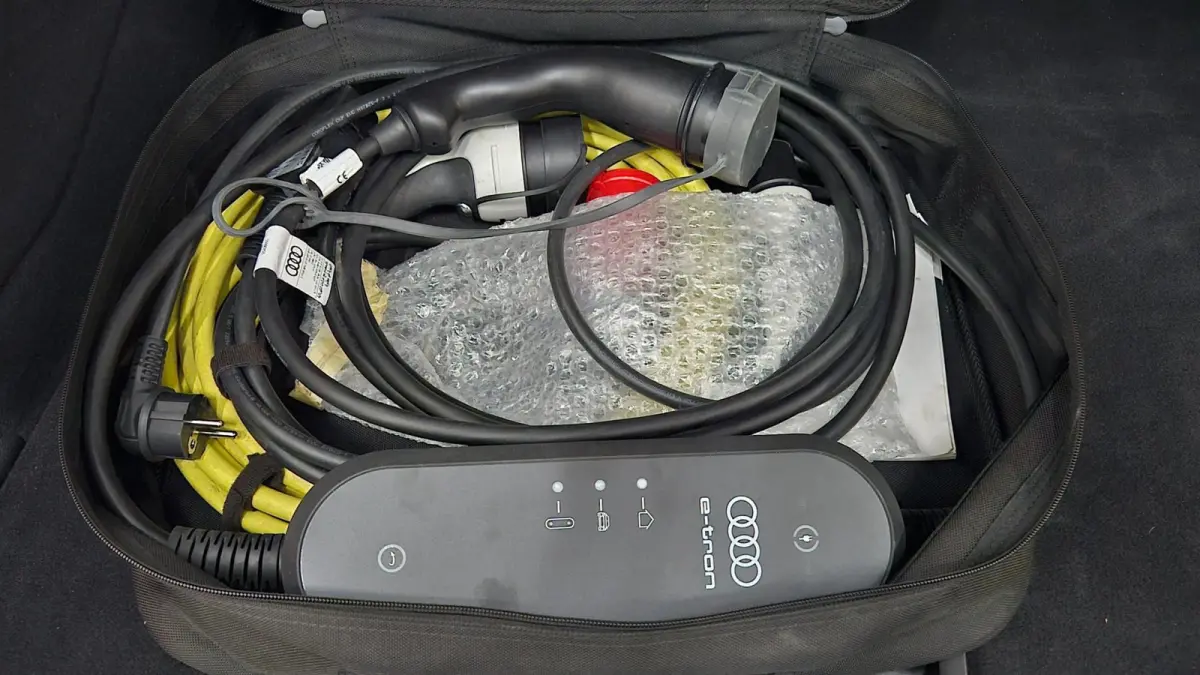 45 TFSI-e S-Line Keyless Camera Matrix Virtual