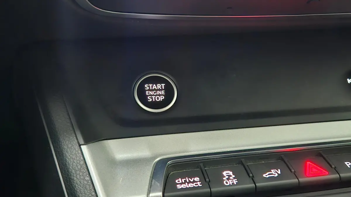 45 TFSI-e S-Line Keyless Camera Matrix Virtual