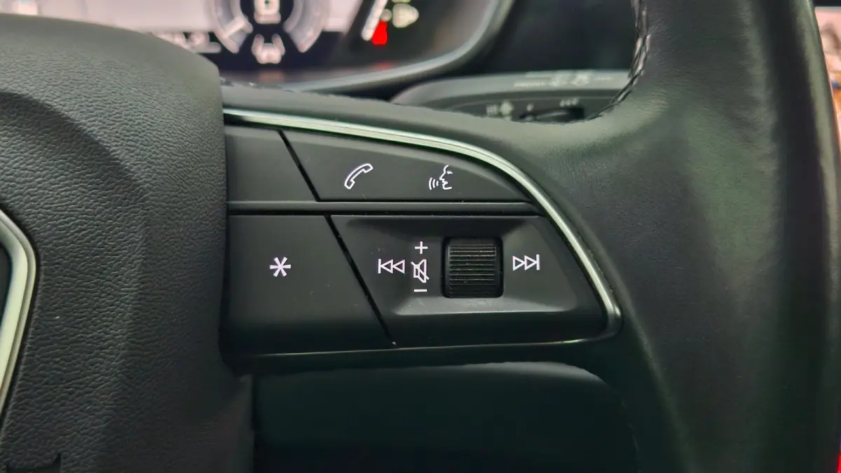 45 TFSI-e S-Line Keyless Camera Matrix Virtual