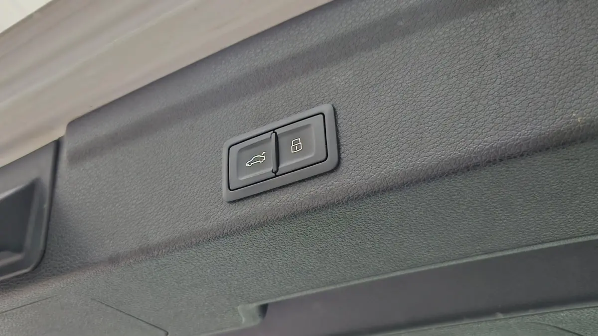 45 TFSI-e S-Line Keyless Camera Matrix Virtual