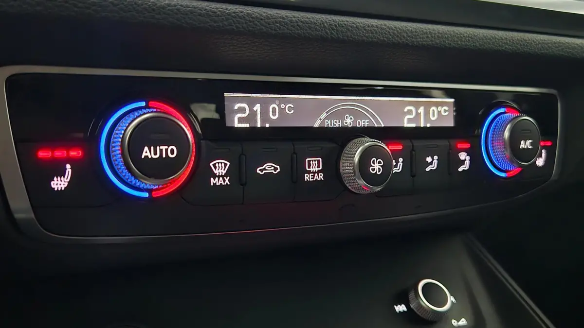 45 TFSI-e S-Line Keyless Camera Matrix Virtual