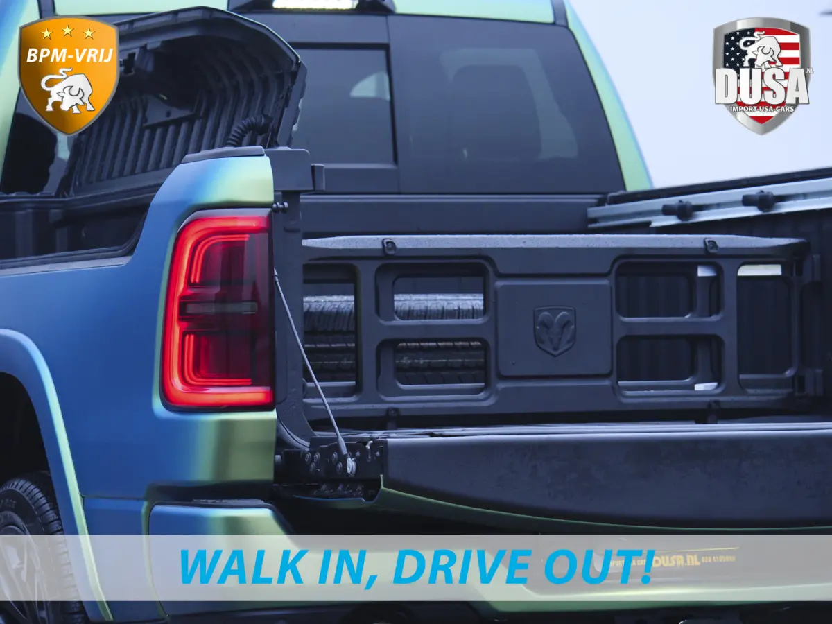 | 1500 | Limited | 3.0L Twin-Turbo I6 | High Output | BPM-VRIJ Arctic Borealis | 14,4'' U Connect | RAMBOX Getoonde accessoires zijn verkrijgbaar tegen meerprijs