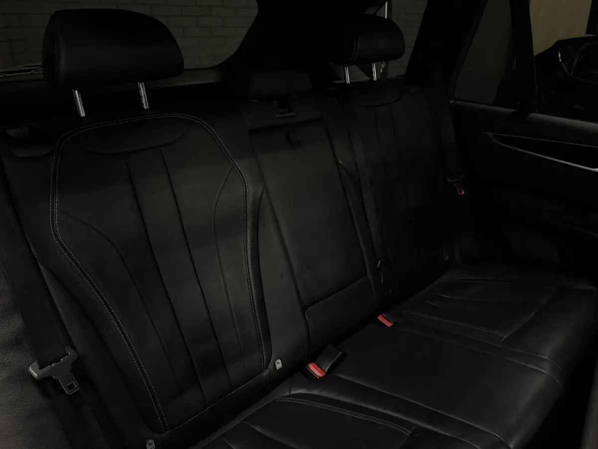 xDrive35i M-Sport | Pano | Camera | Memory | Sfeer