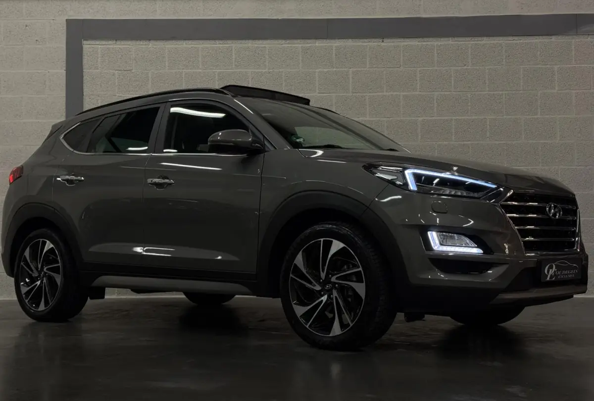 1.6 T-GDI Premium Plus / TREKHAAK / CARPLAY / PANO / 360 CAMERA / DODEHOEK / STOELVERKOELING + VERW / ELEK STOELEN