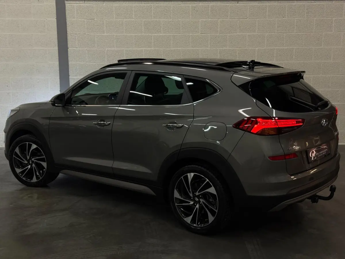 1.6 T-GDI Premium Plus / TREKHAAK / CARPLAY / PANO / 360 CAMERA / DODEHOEK / STOELVERKOELING + VERW / ELEK STOELEN