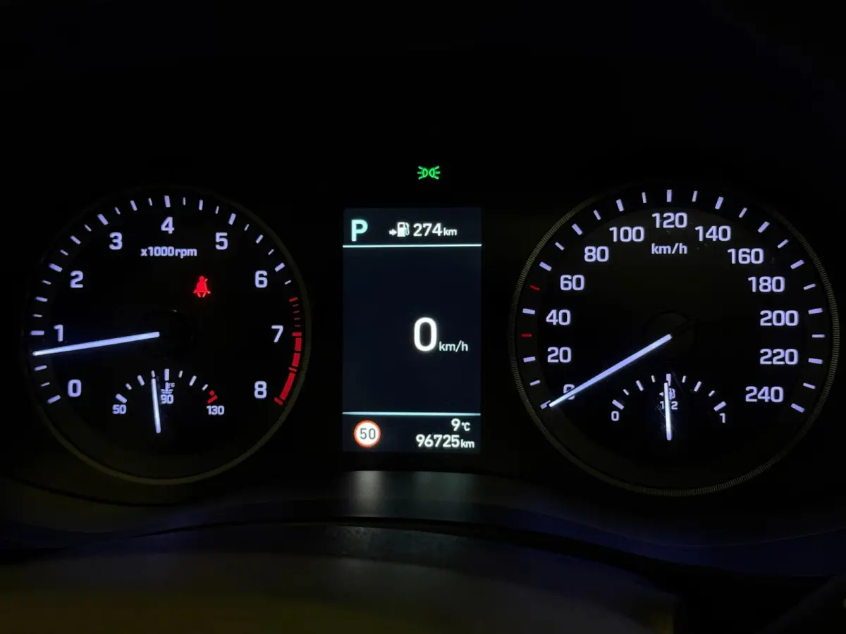 1.6 T-GDI Premium Plus / TREKHAAK / CARPLAY / PANO / 360 CAMERA / DODEHOEK / STOELVERKOELING + VERW / ELEK STOELEN