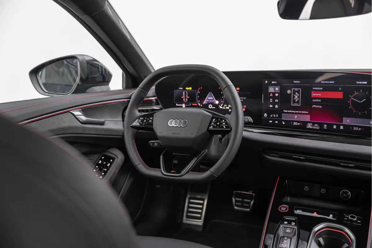3.0 TFSI 367pk S-line Pano Luchtv. 4-wielsturing B&O HuD