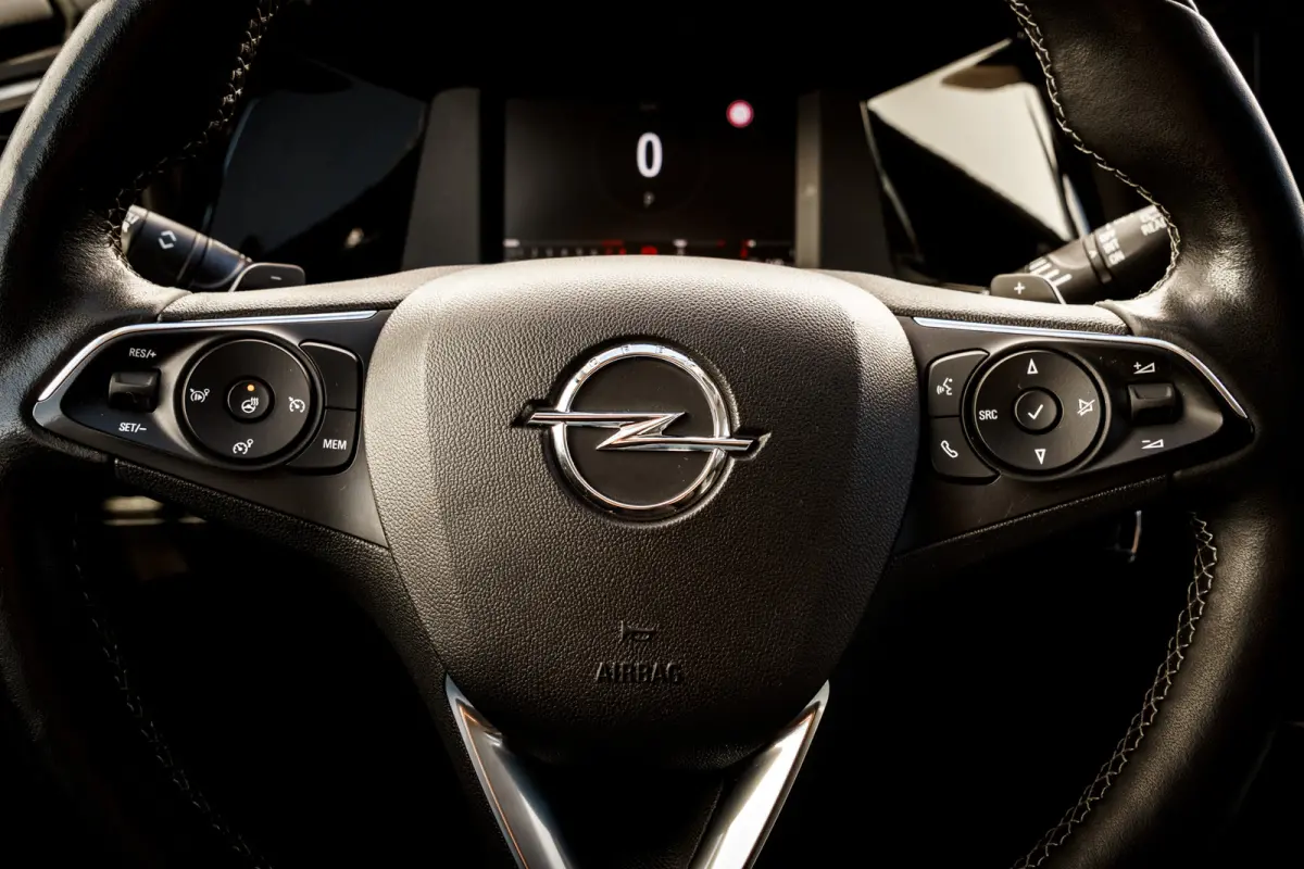 1.2 Turbo Level 2 Automaat | Trekhaak | Camera | Winter-Pakket | Virtual Cockpit