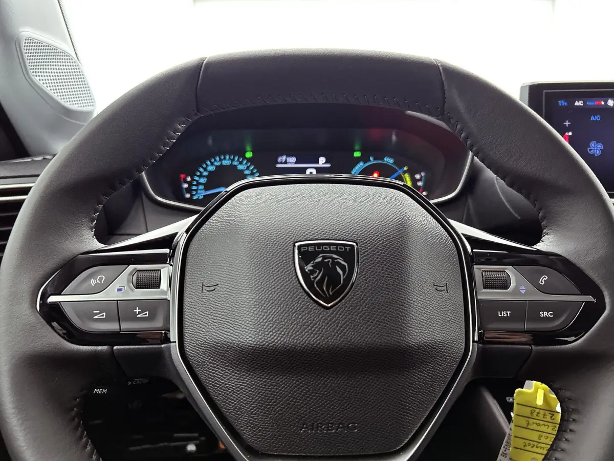1.2 Hybrid Business 110pk Automaat | 8 JAAR GARANTIE | Navigatie | Airco | Camera | Cruise Control | LED | Apple Carplay/Android Auto |