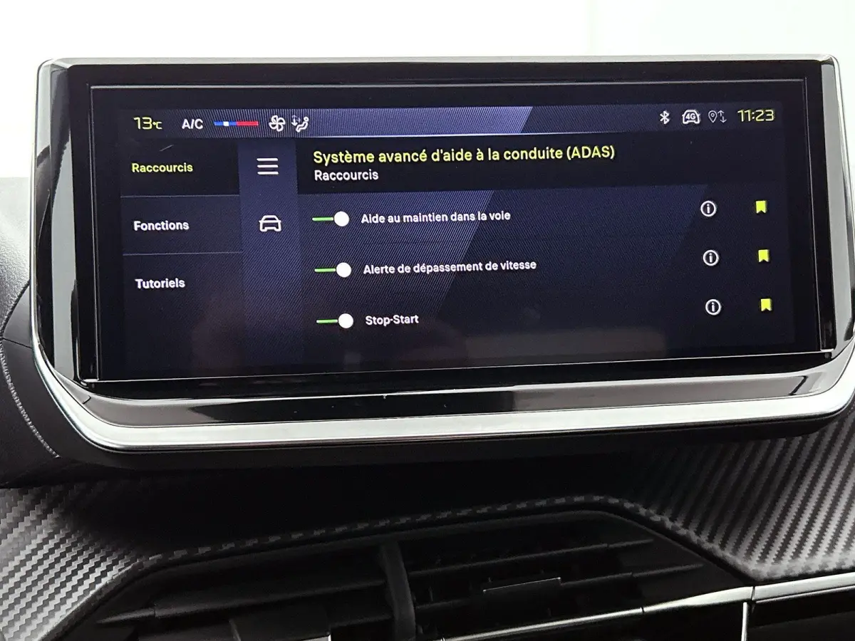 1.2 Hybrid Business 110pk Automaat | 8 JAAR GARANTIE | Navigatie | Airco | Camera | Cruise Control | LED | Apple Carplay/Android Auto |
